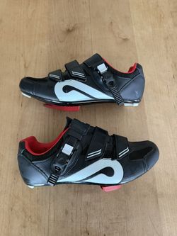 Peloton Cycling Shoes Women’s 9-9.5 Men’s 7.5 40 EU Almost New Condition