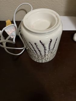 Scentsy lamp