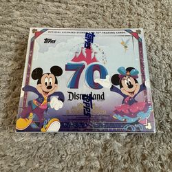 2025 Topps Disneyland 70th Anniversary Hobby Box