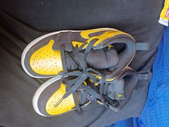 Nike Air jordans kids shoes size 10c