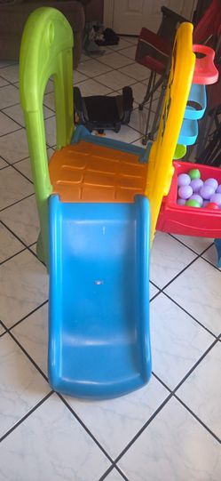 Kids slide