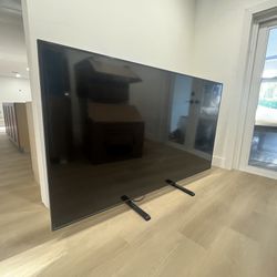 Samsung 82 Inch QLED TV