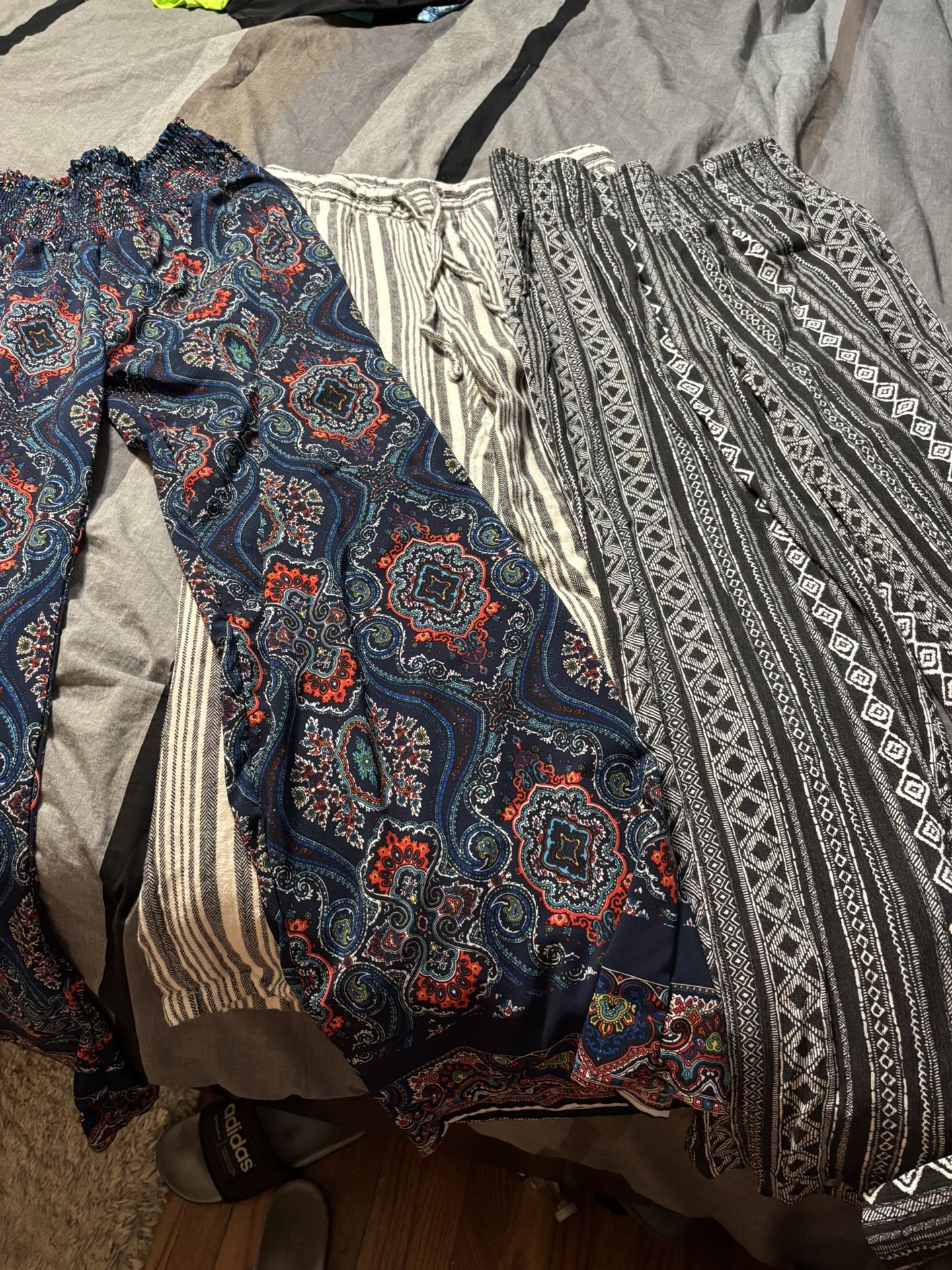 Womens Size Medium Summer Dressy Pants Lot