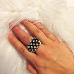 Black shiny ring