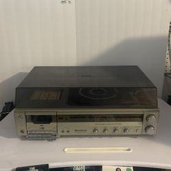 Hitachi Turntable Cassette Tape Player For Parts Or Repair