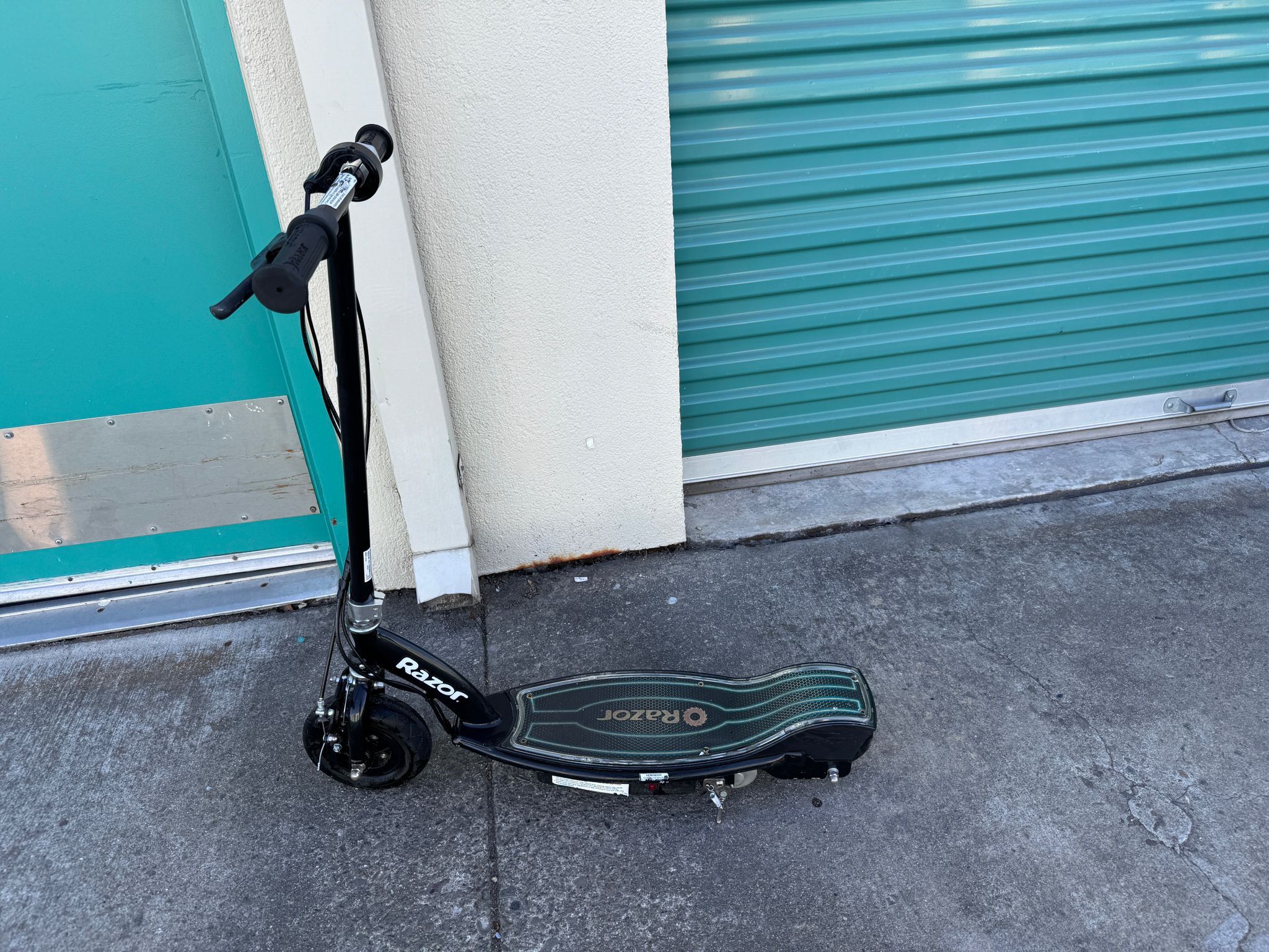 Razor E100 Scooter