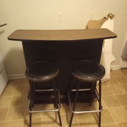 Home Bar With Bar Stools 