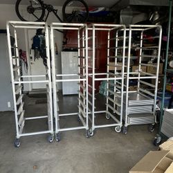Bakery Racks With Sheets 