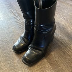Women’s Boots 