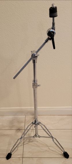 DW Boom Cymbal Stand