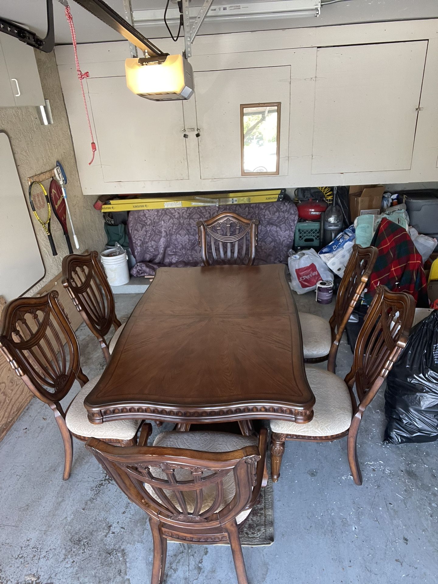 Adjustable Former Dining Table 