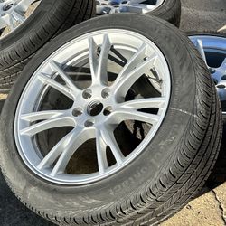 FREE INSTALL 4x OEM 19” 2024 Tesla Model Y Gemini CONTINENTAL EV 255/45/19 95-98% TPMS