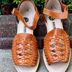 Size 8 Women's Huarache Artesenal Mexicano Mexican sandals Multiple Designs