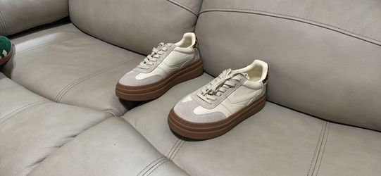 Various women’s shoes - size 7 and 7.5