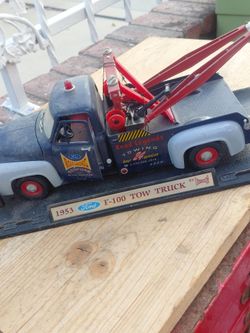 Toy Ford tow truck