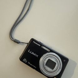 Panasonic - LUMIX Digital Camera 