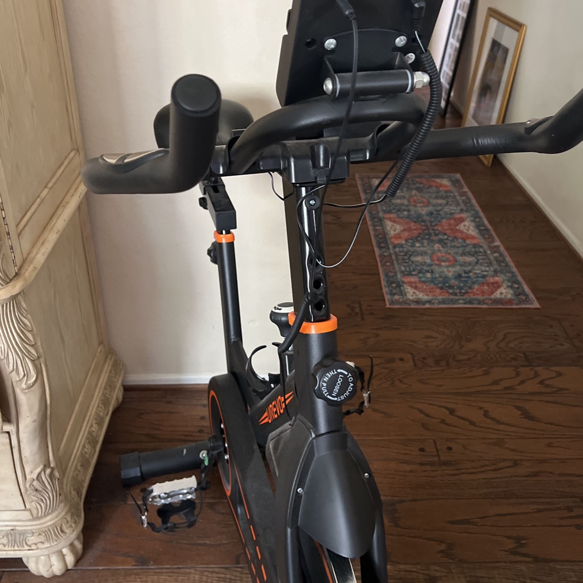 Urevo Exercise Bike (Peloton generic)