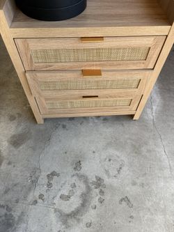 nightstand/bedside chest or accent