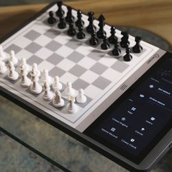 Chessnut Evo