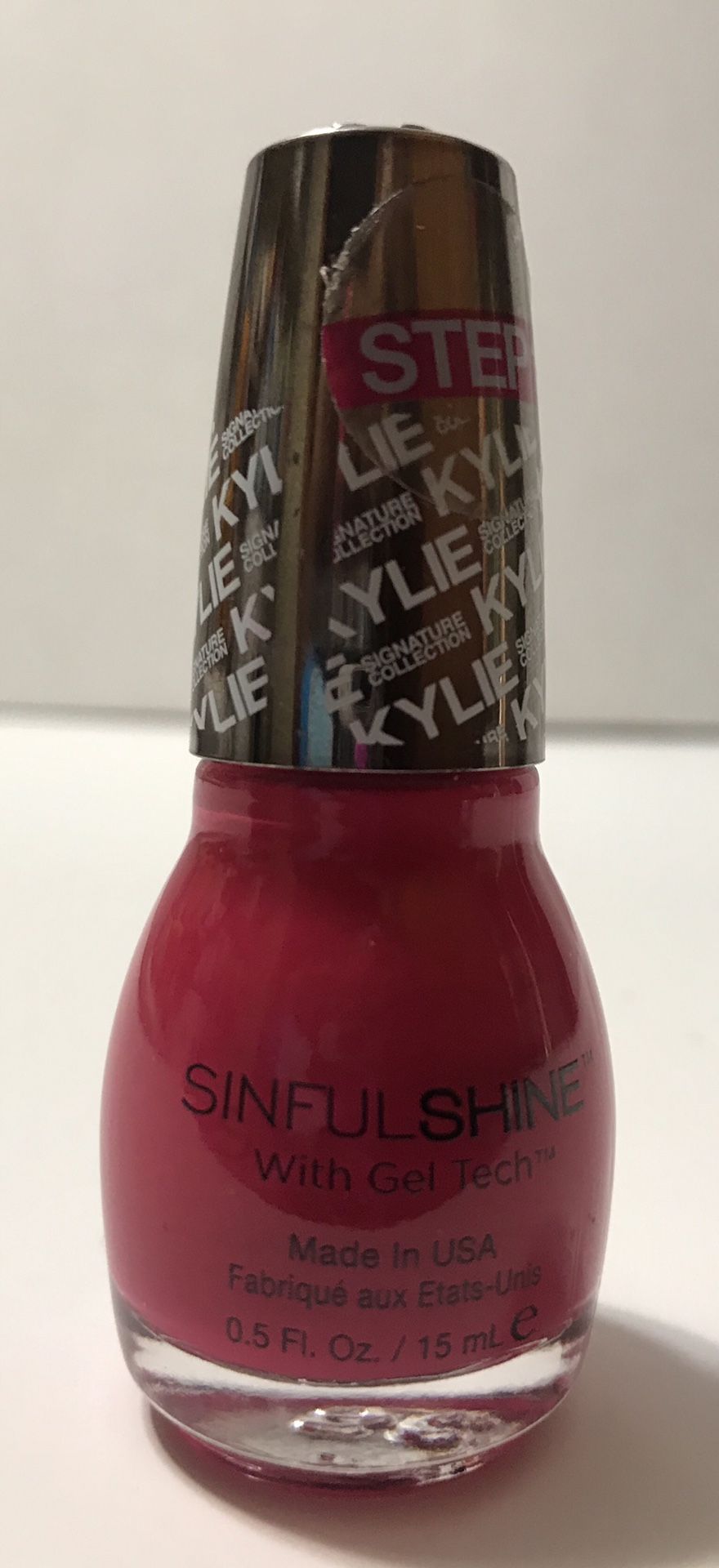 Kylie Jenner! Sinful Shine with Gel Tech Kylie Kween 2046 Nail polish step one signature Collection!
