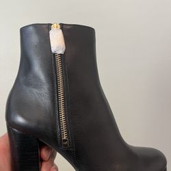 Michael Kors Women Boots (new)