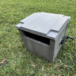 Suncast Hose Hideaway Hose Reel 