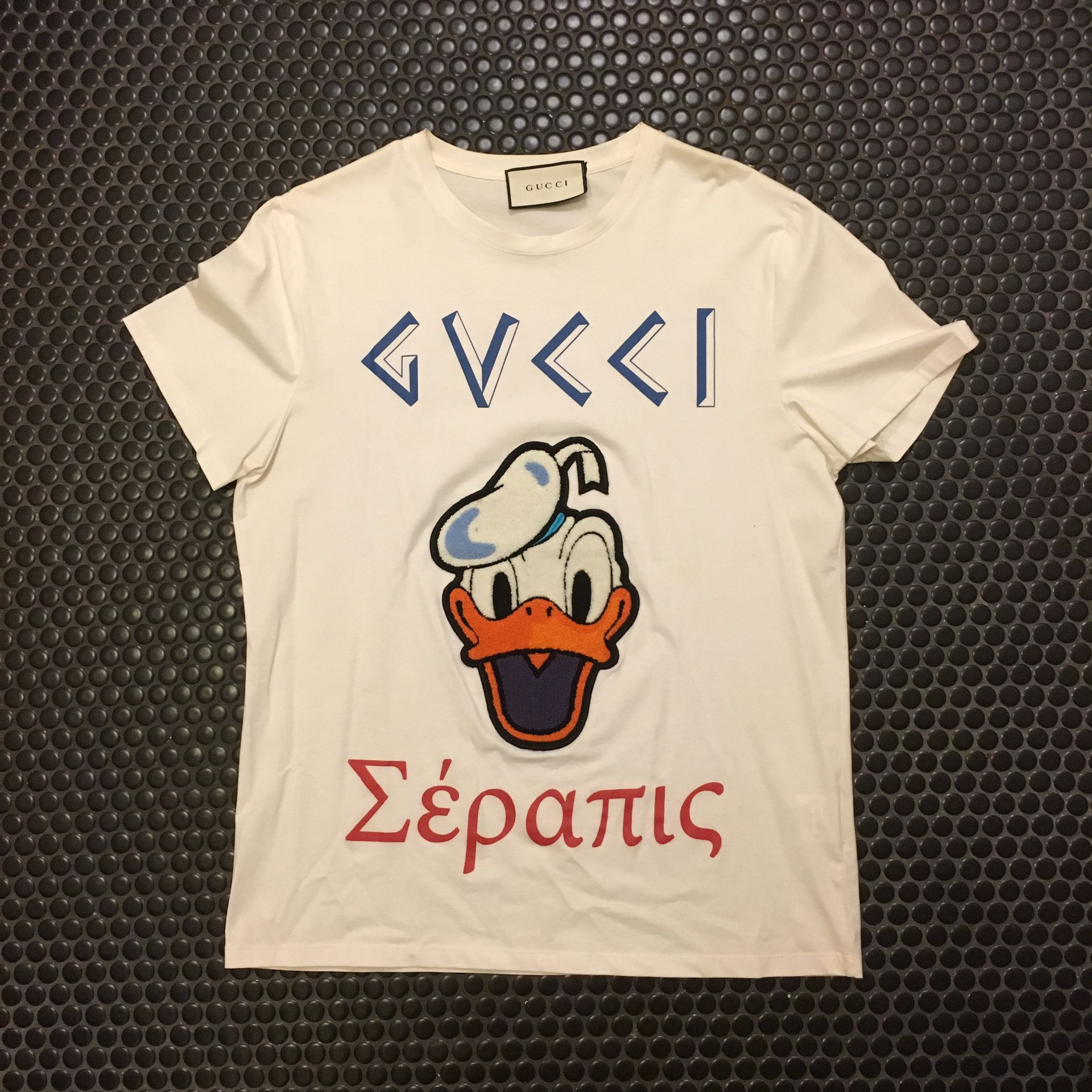 Gucci Donald Duck T-Shirt - Size L for Sale in Los Angeles, CA - OfferUp