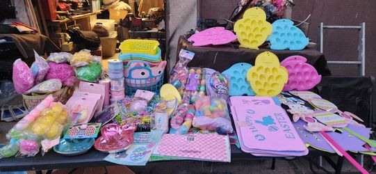 Easter Lot Of Stuff