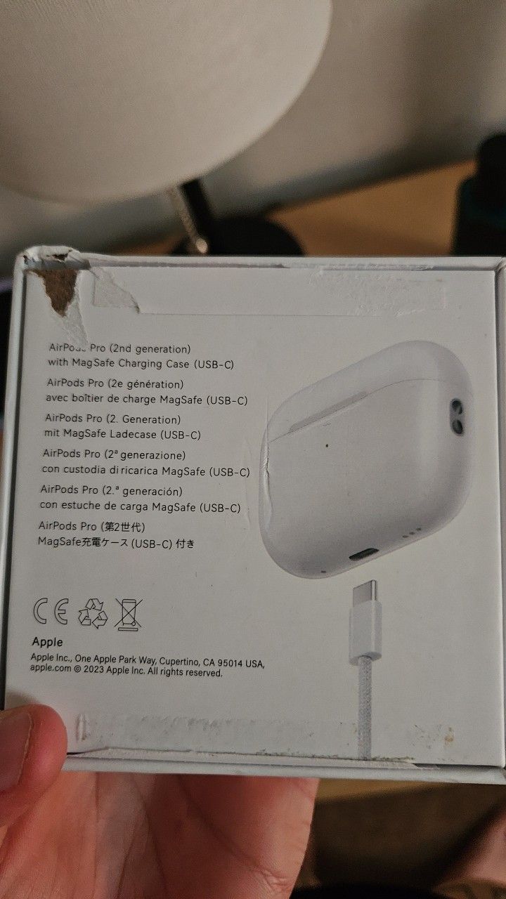 Air Pods Pro 2s