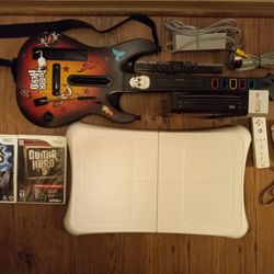 Nintendo Wii Guitar Hero Set