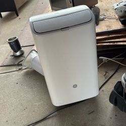 GE Air Conditiong Unit A/C 5600 BTU