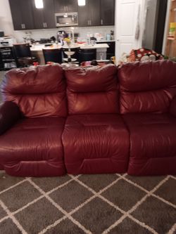 Power reclining sofa