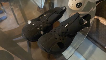 Nike sandals
