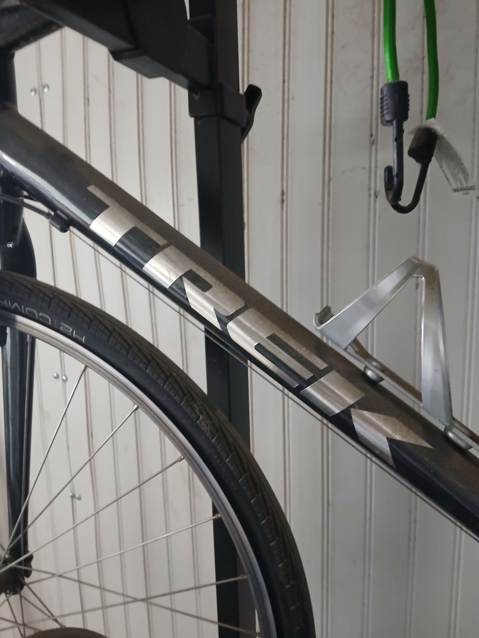 Trek Bike With H2 Comp Wheels