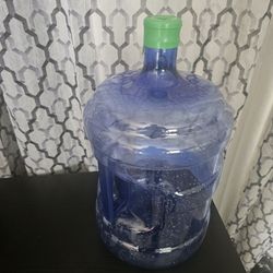 5 Gallon Reusable Water Bottles 