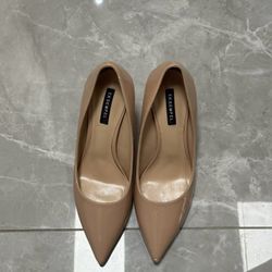 Brown High-heeled Shoes