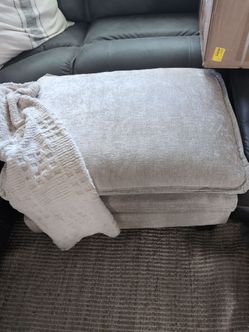 Chair with ottoman -New