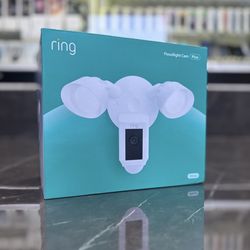 Ring Floodlight Cam Plus (Take It Home In Payments/ llévalo a casa en pagos)