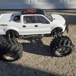 HPI Savage Nitro Rc Car