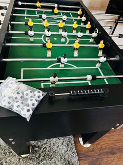 FOOSBALL TABLE FOR SALE – $250!