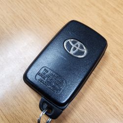 2010 To 2015 Toyota Prius V OEM Key