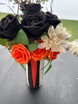 Fall/halloween arrangement