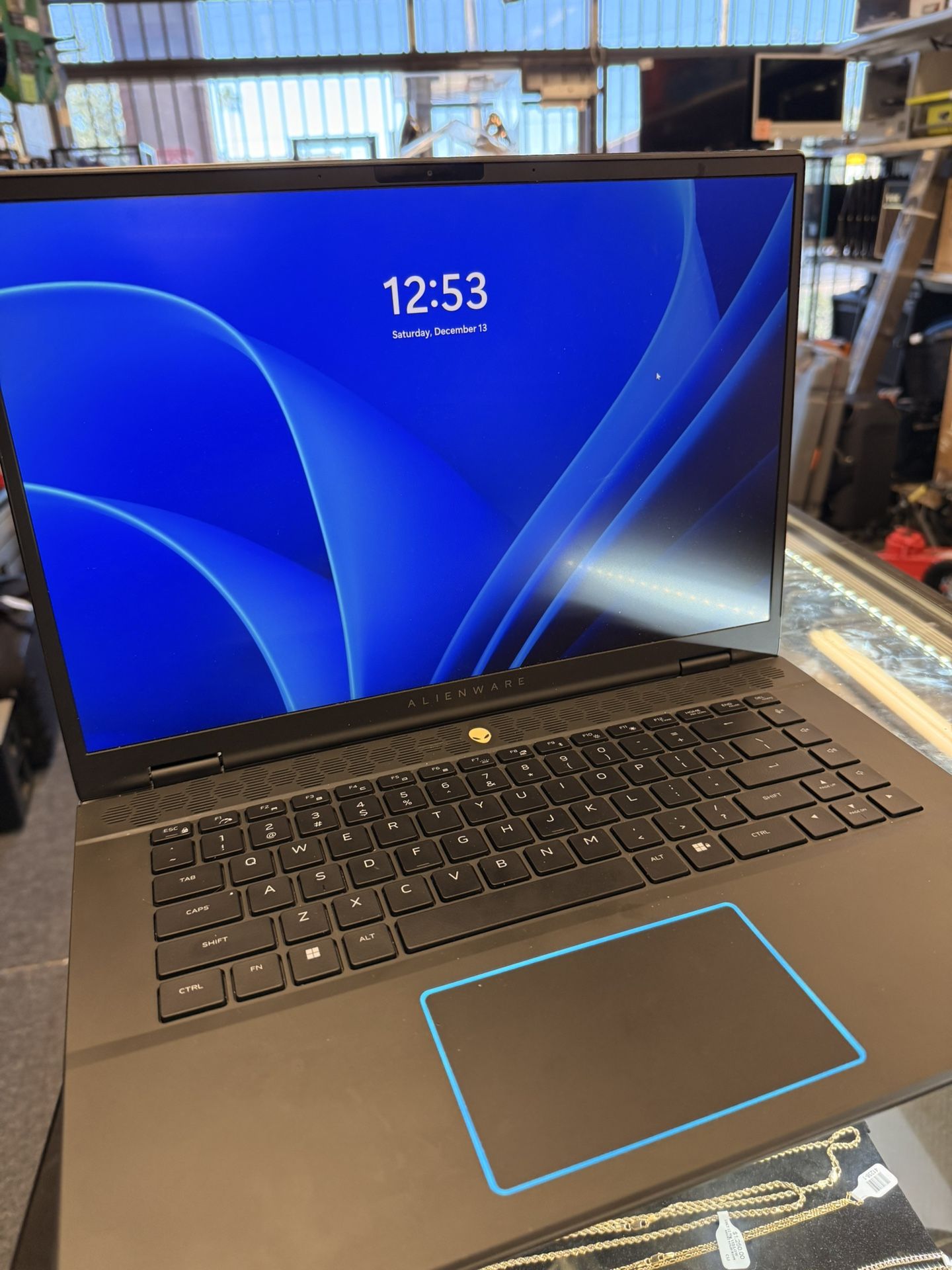 Alienware Gaming Laptop 42206-1