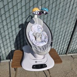 4moms mamaRoo 4 Baby Swing, Bluetooth Baby Rocker with 5 Unique Motions