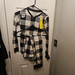 Old navy kids pj's size 12 new
