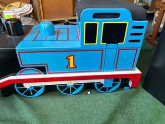 Thomas the Tank Engine Wooden Toy Box