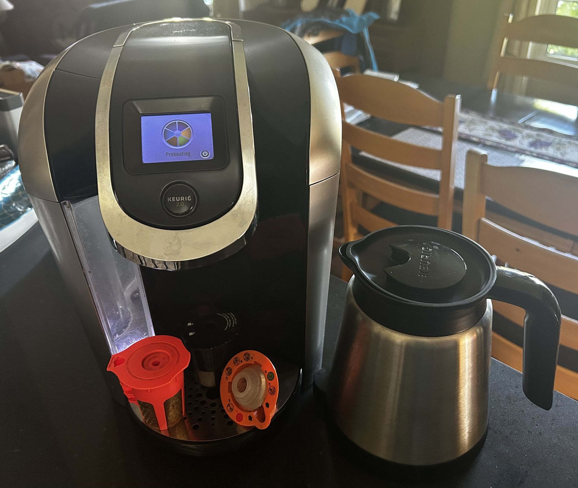 Keurig Hot K425S Brewer Plus Series 2.0 Coffee Maker Silver Black with Carafe