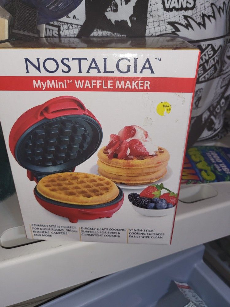 Mini Waffle Maker