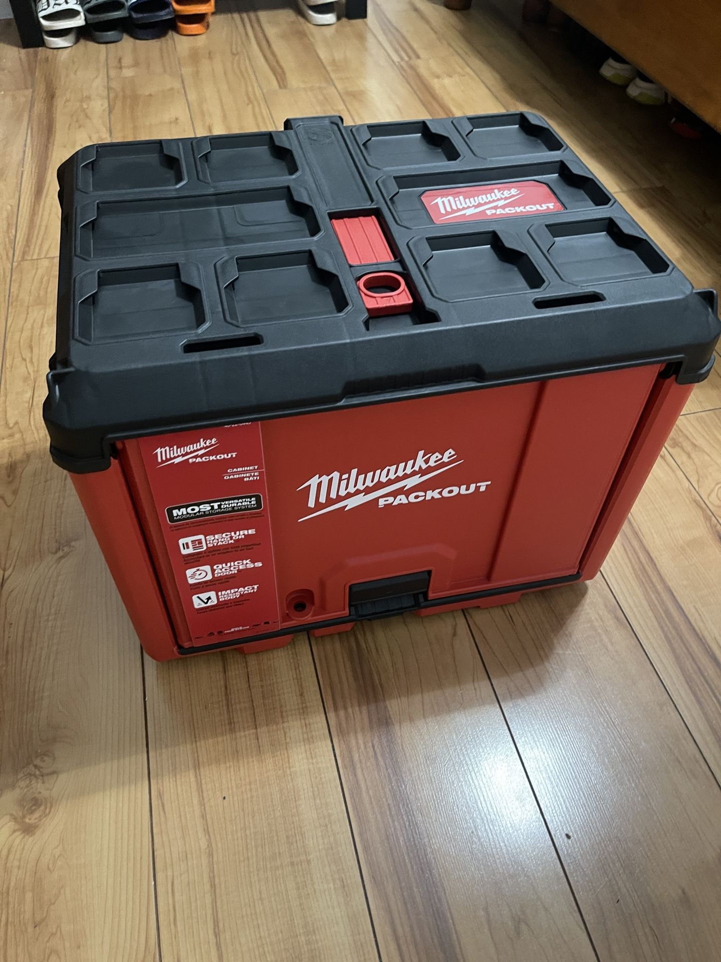 Milwaukee Packout Tool Box (NEW)