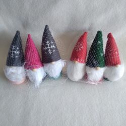 Christmas GNOMES! small 6" Plushes 2 Packs 6 Gnomes - NEW w/Tags